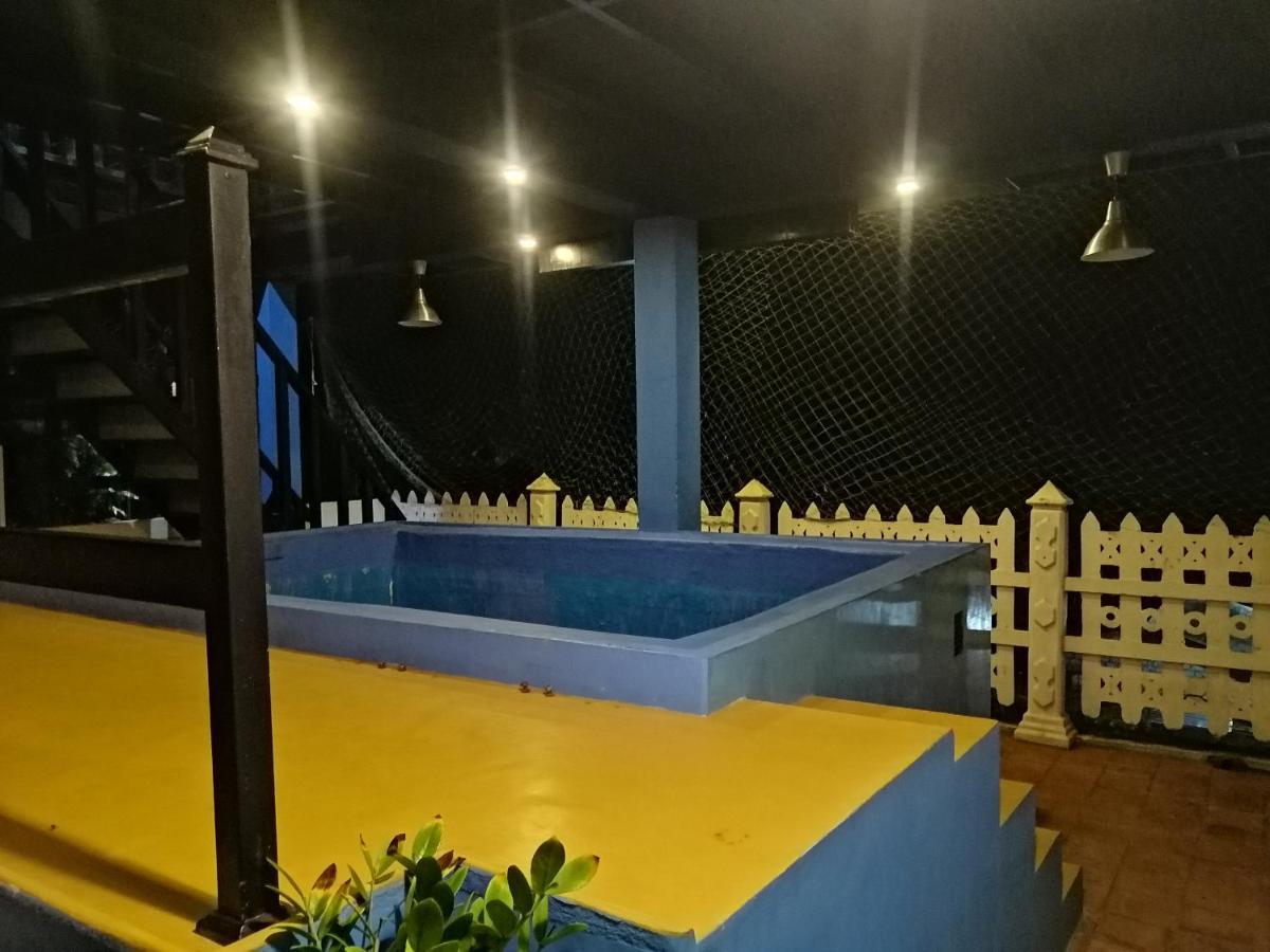 Le Petit Hotel & Restaurant Negombo Ngoại thất bức ảnh