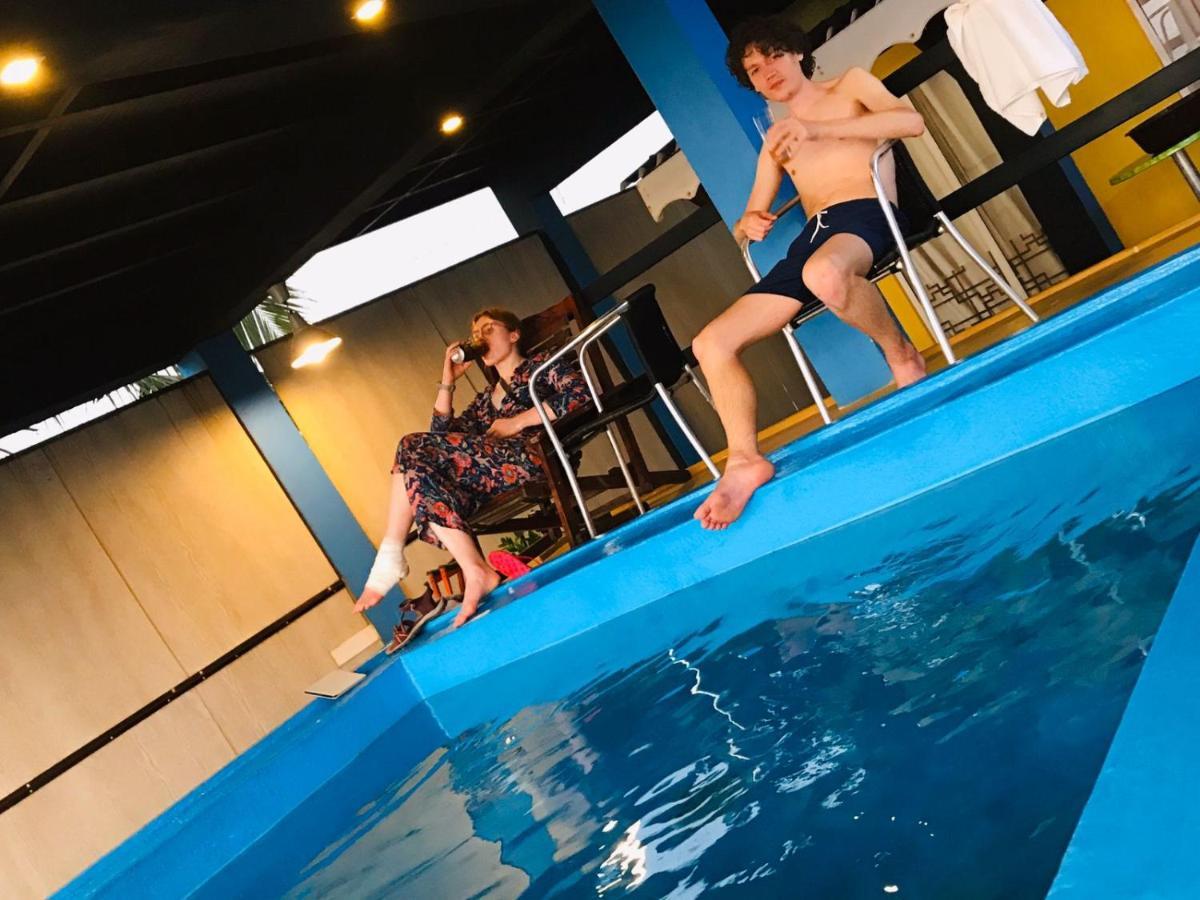 Le Petit Hotel & Restaurant Negombo Ngoại thất bức ảnh